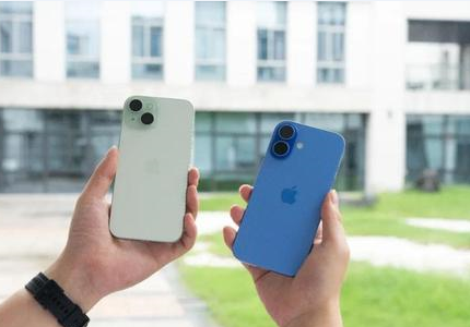 红山街道苹果维修点分享iPhone 16 Plus屏幕更换大屏容易忽视的实操隐患 