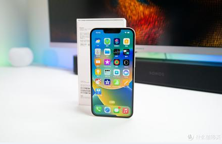红山街道苹果维修点分享iPhone 14维修主板时的细节问题 